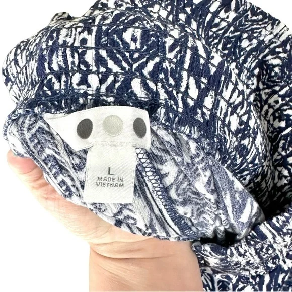 NWT- Three Dots- Navy/White Tribal Print Flowy Pull On Pants- Large - Picture 7 of 7